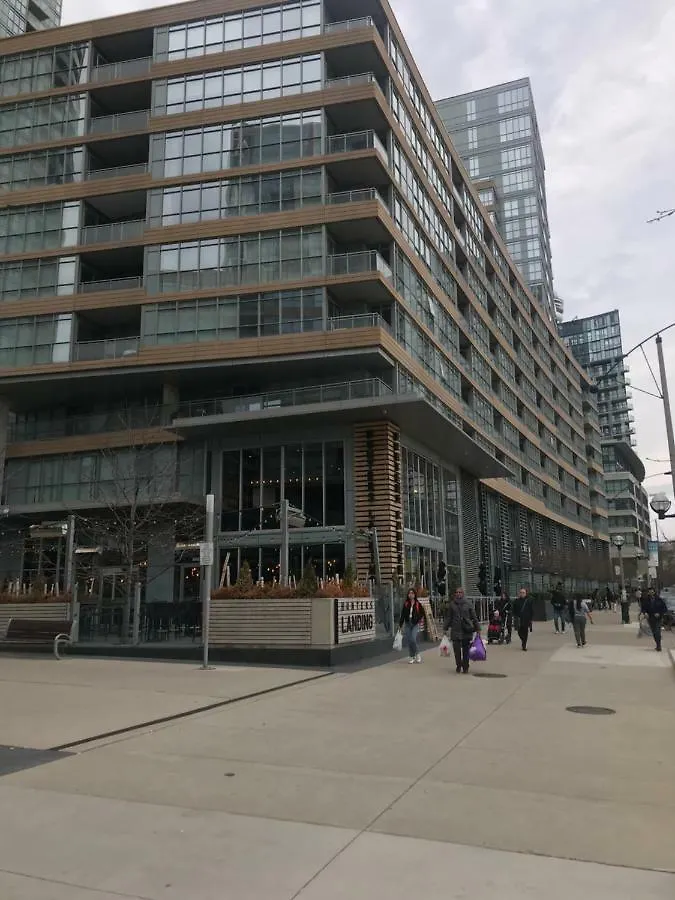 Toronto Downtown Luxurious Stylish 3 Bedroom 3 Bath 2 Balconies Near Rogers Centre Lakeview Condo